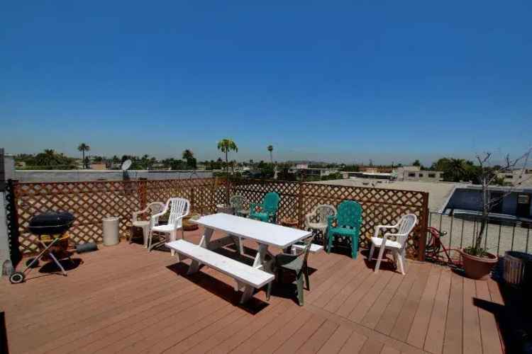 Rent Apartments in Long Beach with 3 Beds, Modern Amenities Available Now