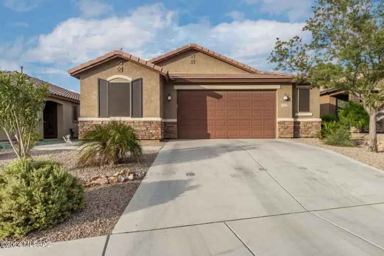 House For Sale in 11726, West Boll Bloom Drive, Marana, Arizona