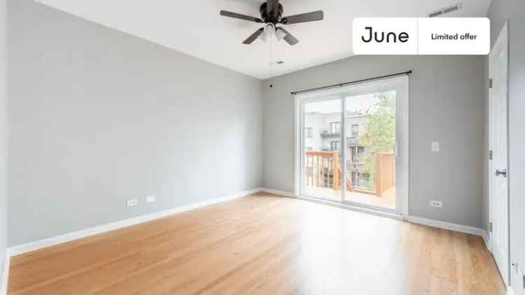 Room for Rent in Wicker Park with Flexible Lease Options and Amenities