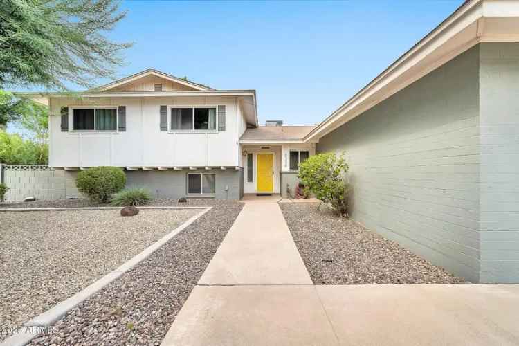 House For Sale in 8338, East Stella Lane, Scottsdale, Arizona