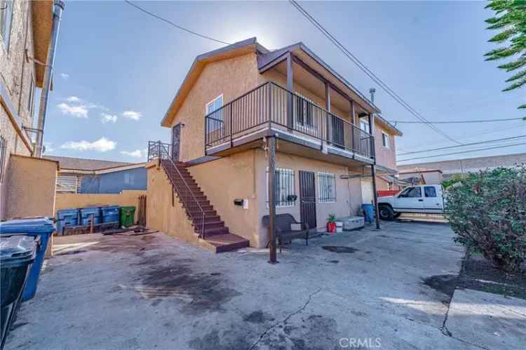 House For Sale in 10501, South Broadway, Los Angeles, California