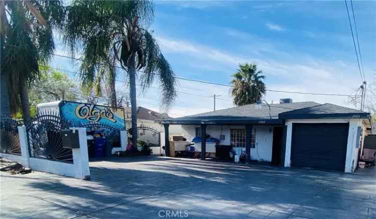 House For Sale in 13009, Herrick Avenue, Los Angeles, California