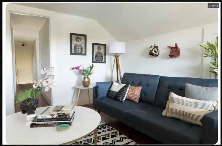 Rent 1 Bedroom Apartment in Echo Park with Utilities Included