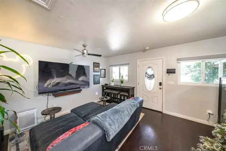 House For Sale in 236, East 52nd Street, Long Beach, California