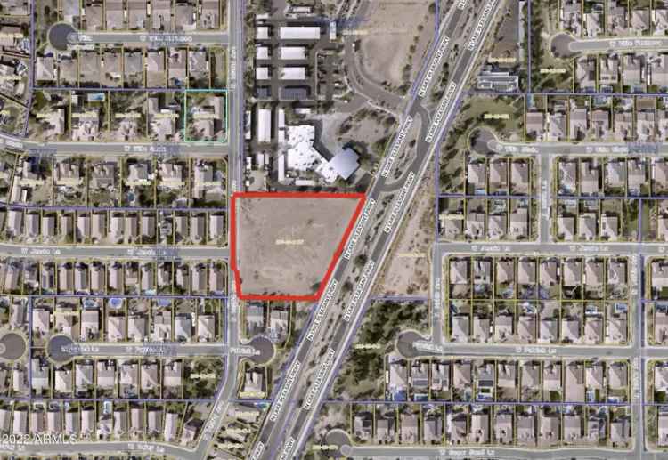 Commercial lot for sale in growing NW Valley near key amenities