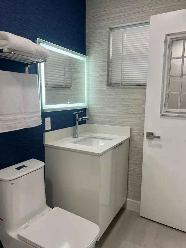 Rent Townhouse Fully Furnished Near Beach and Fort Lauderdale Airport