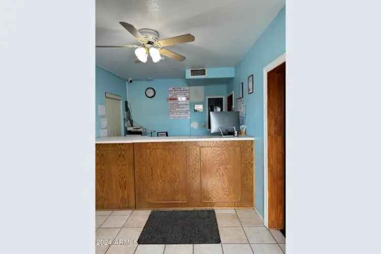 Buy East Mesa Inn Motel with 24 Units and Owner's Residence