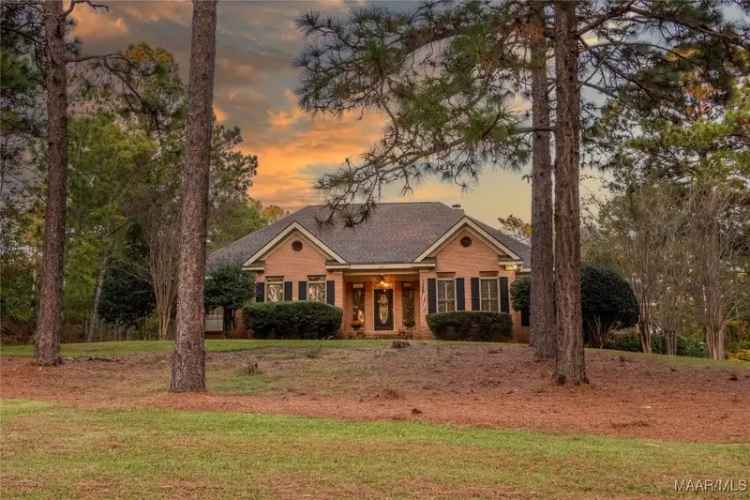 Buy Estate near Lake Eufaula with Elegant Features