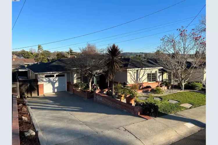 Buy Bungalow in Castro Valley with Updated Features and Bonus Area