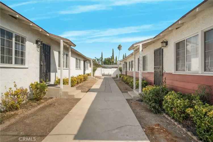 House For Sale in 11966, Saticoy Street, Los Angeles, California