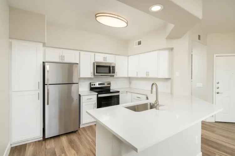 Rent Apartments in North Glendale Arizona with Modern Amenities