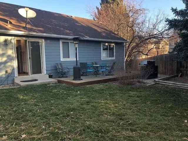 Home for Rent in South Suburban Recreation District with Modern Amenities