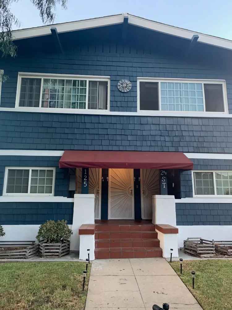 Rent Spacious Bright Upper 1 Bedroom Apartment in Alamitos Beach