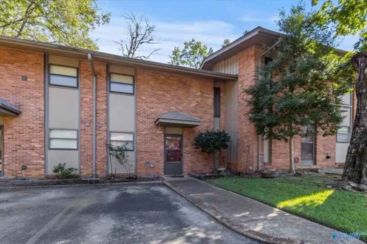 Buy Condo in South Huntsville with Spacious Living and Community Amenities