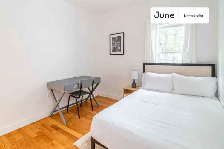 Rent Full Room in Somerville with Flexible Lease Options and Great Amenities