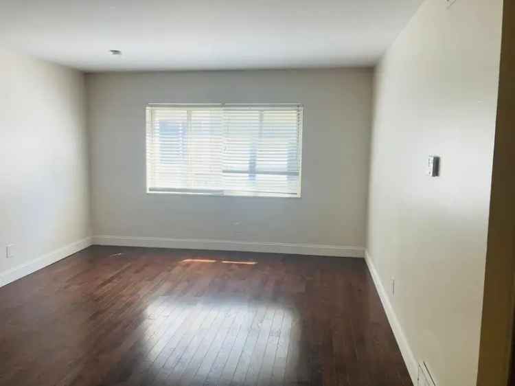 Rent Apartment Unit in Central Campus Location with Two Bedrooms