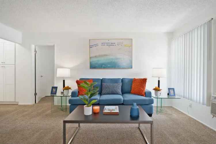 Rent Spacious Apartments with Amenities in Old Town Tustin