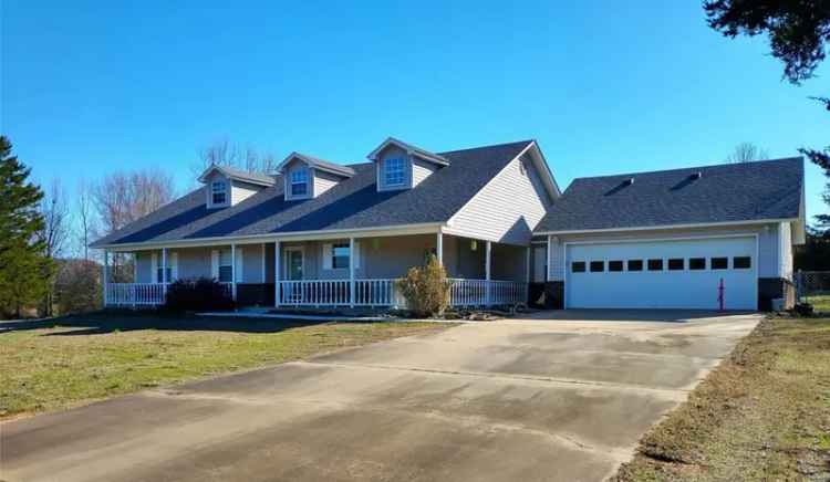 House For Sale in 141, Mountainview Circle, Clarksville, Arkansas