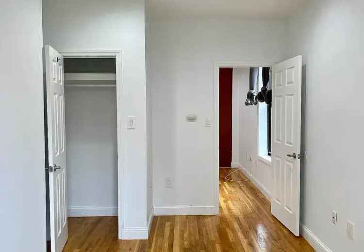 Rent Spacious Apartment Unit in Stuyvesant Heights with No Fee