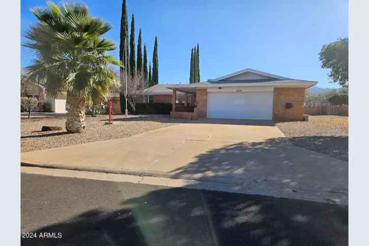 Buy Remodeled Home with Golf Course Views in Pueblo Del Sol Country Club Estates