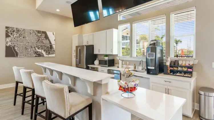 Rent Spacious Apartments with Resort Amenities in Port St. Lucie