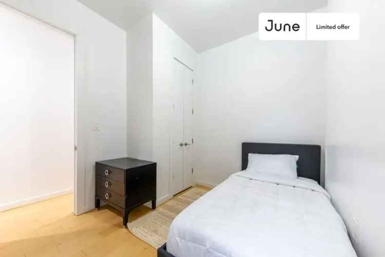 Rent Twin Bedroom in Bedford-Stuyvesant Apartment with Great Amenities