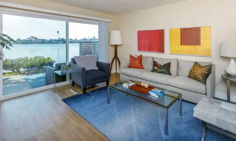 Rent Waterfront Apartments in Foster City with Modern Amenities