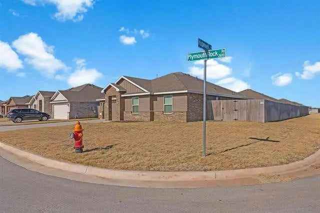 New Construction Buy Single Story Home in Abilene with Modern Amenities