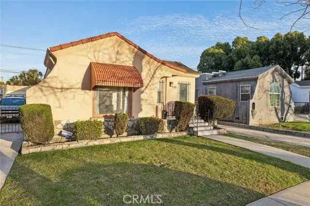 House For Sale in 3510, Somerset Drive, Los Angeles, California