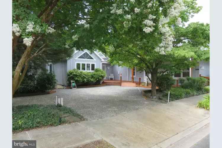 Unique Buy House with Historic Charm in Lewes with Spacious Yard