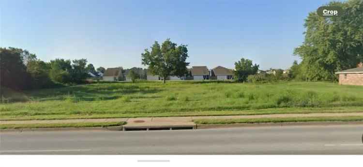 Land For Sale in 2415, Southwest Regional Airport Boulevard, Bentonville, Arkansas