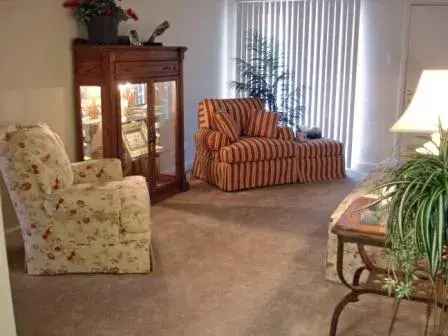 Rent Spacious Apartments in South County with Excellent Amenities