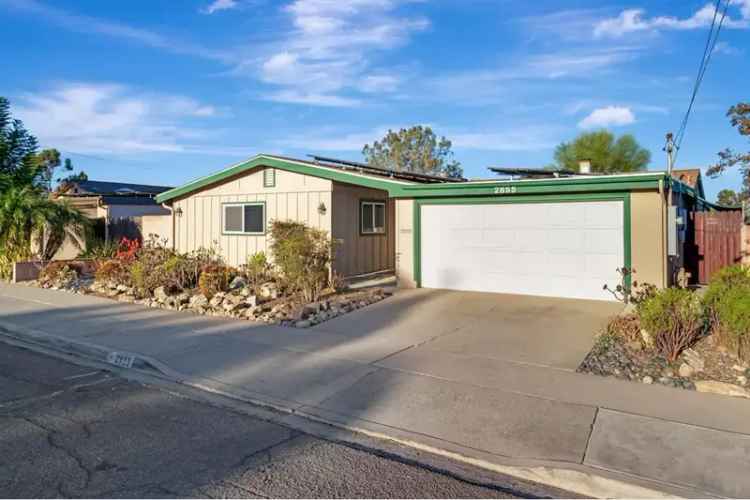 Buy 3 Bedroom House in Sierra Mesa with Solar Panels and Canyon Views