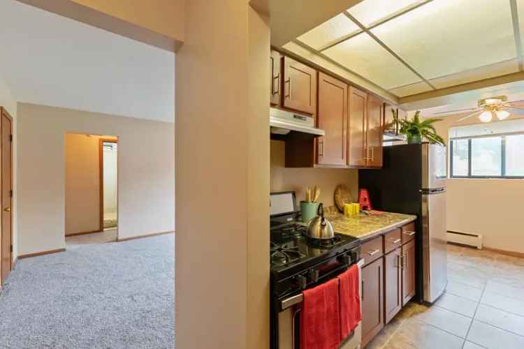 Rent Apartments in Richfield MN with Easy Access to Downtown