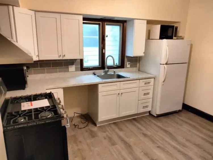 Rent Fully Furnished Apartment Unit Near SUNY Albany and Albany Med