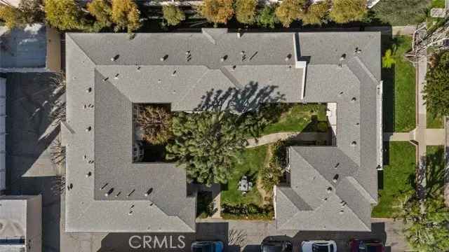 House For Sale in 15234, Dickens Street, Los Angeles, California