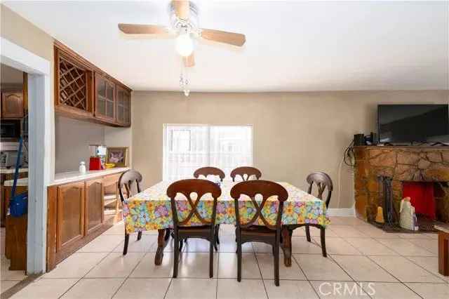 House For Sale in 1625, West 47th Street, Los Angeles, California