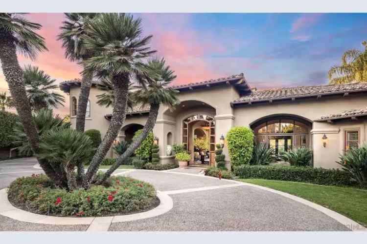 Luxurious Ranch Home for Sale in Rancho Santa Fe with Elegant Features