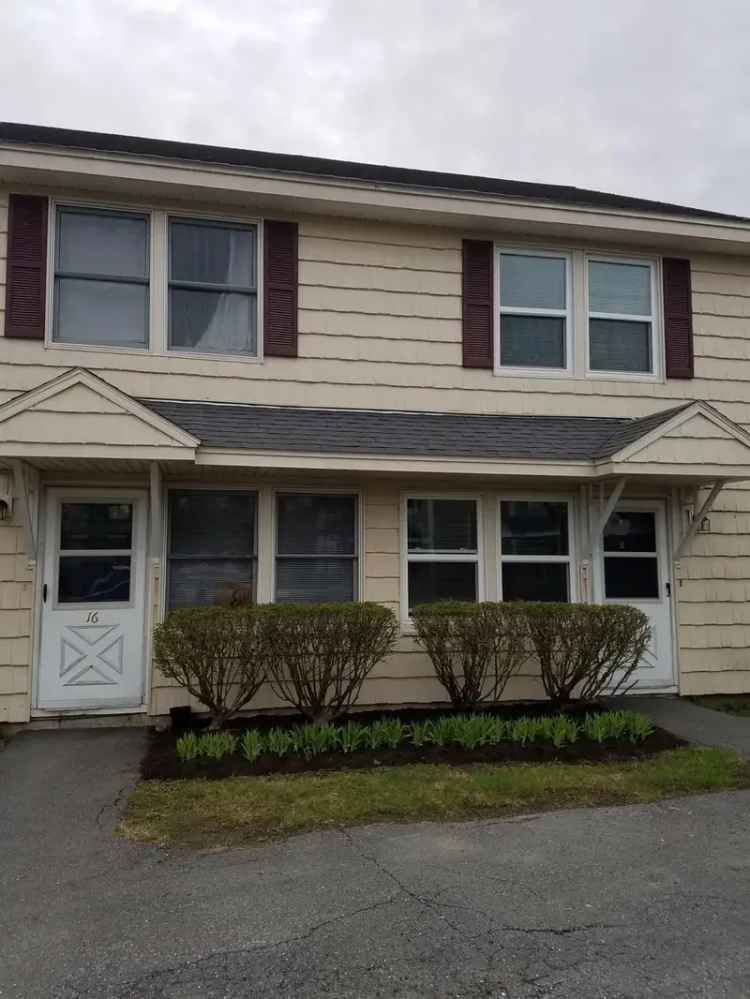 Rent Apartments in Bangor with 2 Bedrooms and Private Patios