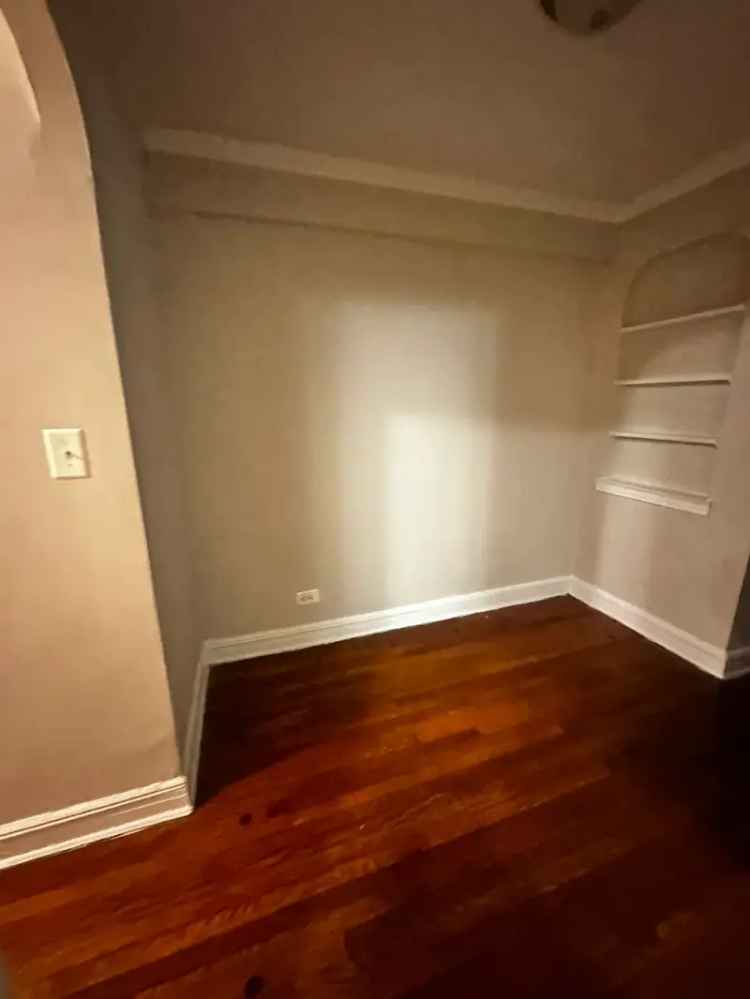 Rent Alcove Studio Apartment in Elmhurst with Natural Sunlight