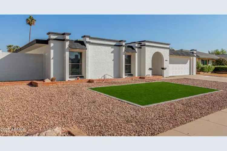 Buy Home with Pool in Great Tempe Neighborhood Featuring Luxury Updates