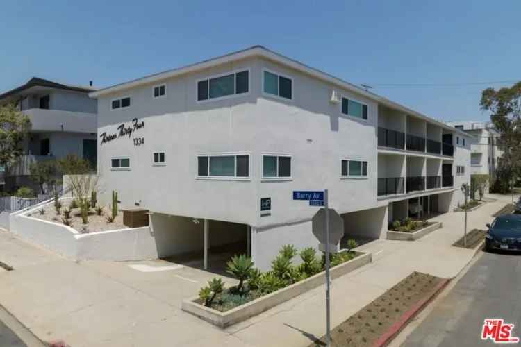 House For Sale in 1334, Barry Avenue, Los Angeles, California