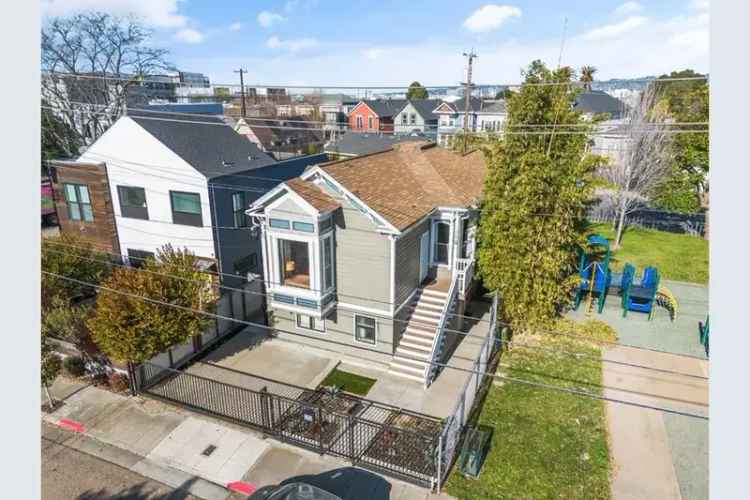 Buy duplex in West Oakland with spacious units and modern features