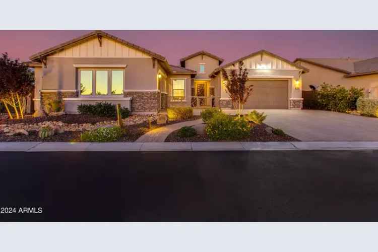 Buy Luxury Residence with Mountain Views in Cave Creek