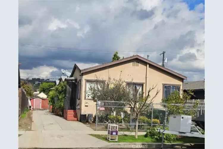 Investment property for sale with 3 units in Highland Park Los Angeles