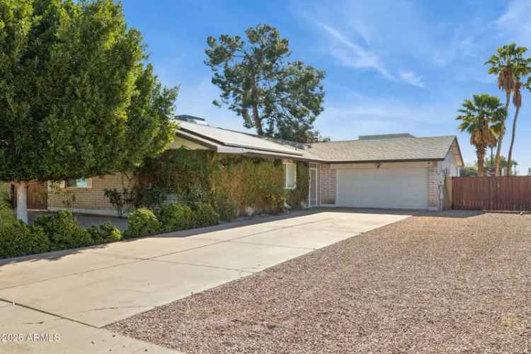 House For Sale in 2935, West Dailey Street, Phoenix, Arizona