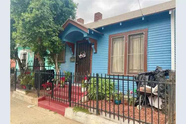 Duplex for Sale in Boyle Heights Los Angeles with Four Separate Units