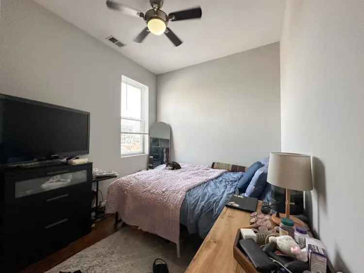 Rent Apartments in Logan Square Chicago with Modern Features