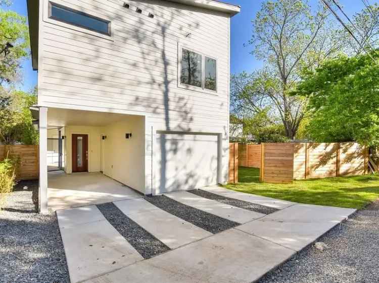 House For Sale in 5508, Avenue H, Austin, Texas