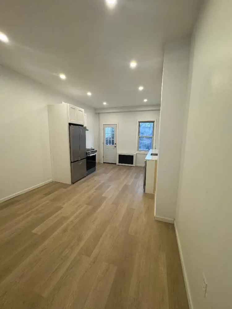 Rent Apartment on Astoria LIC Border with 2 Bedrooms and Backyard